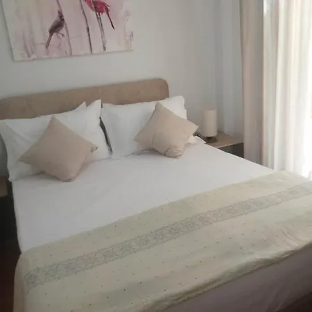 Elia's Maisonette בית נופש *