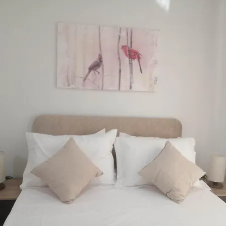 בית נופש Elia's Maisonette ארגוסטולי